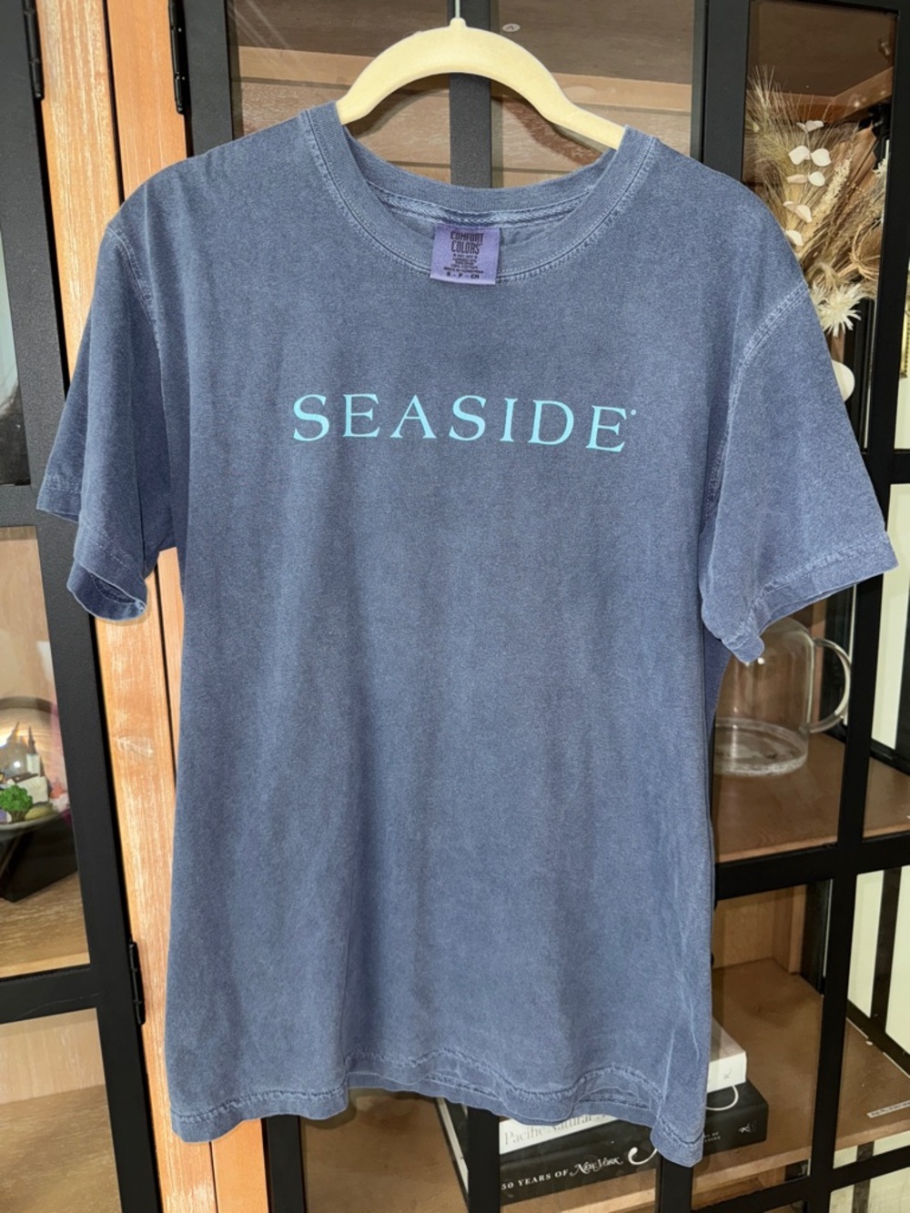 The Seaside Style navy tee t-shirt short sleeve sandy floors unisex men’s faded